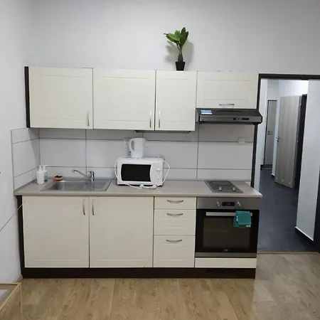 Spacious 5 Person Great For Families Or Friends